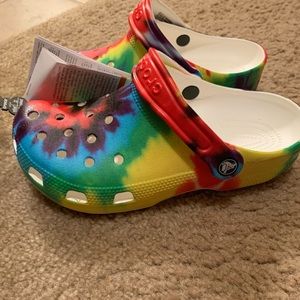 CROCS Classic Tie-Dye Graphic Clog Size 7W